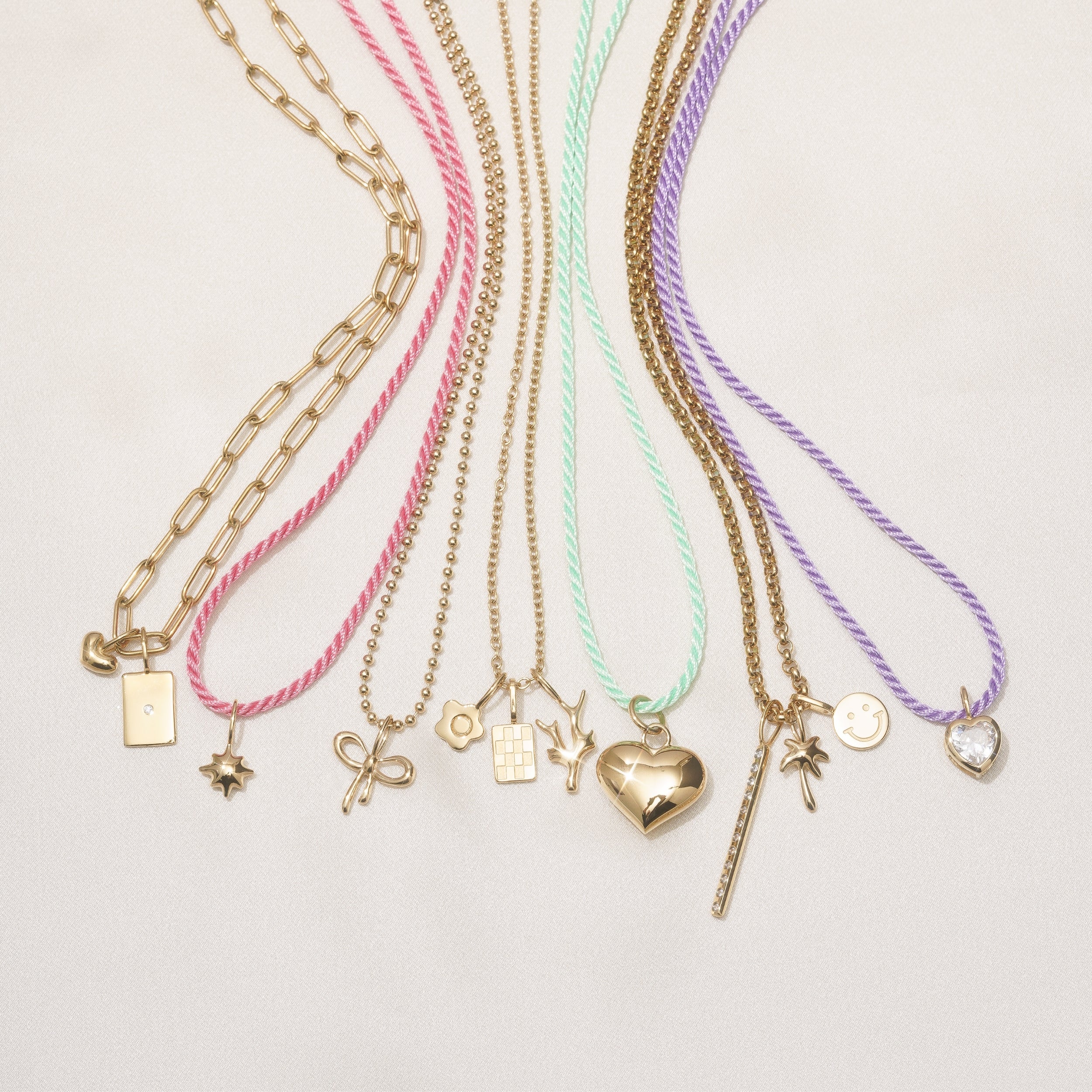 Bow Puffy Pendant - (Single) - Image 4