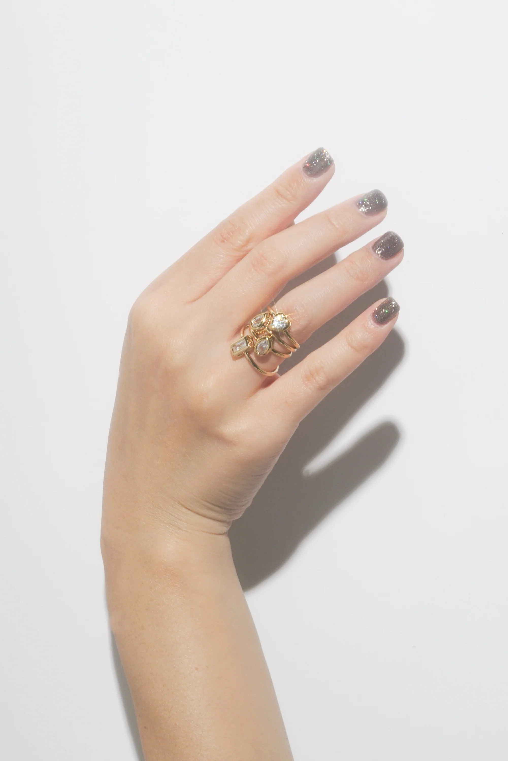 Diamante Heart Bezel Ring - Image 4