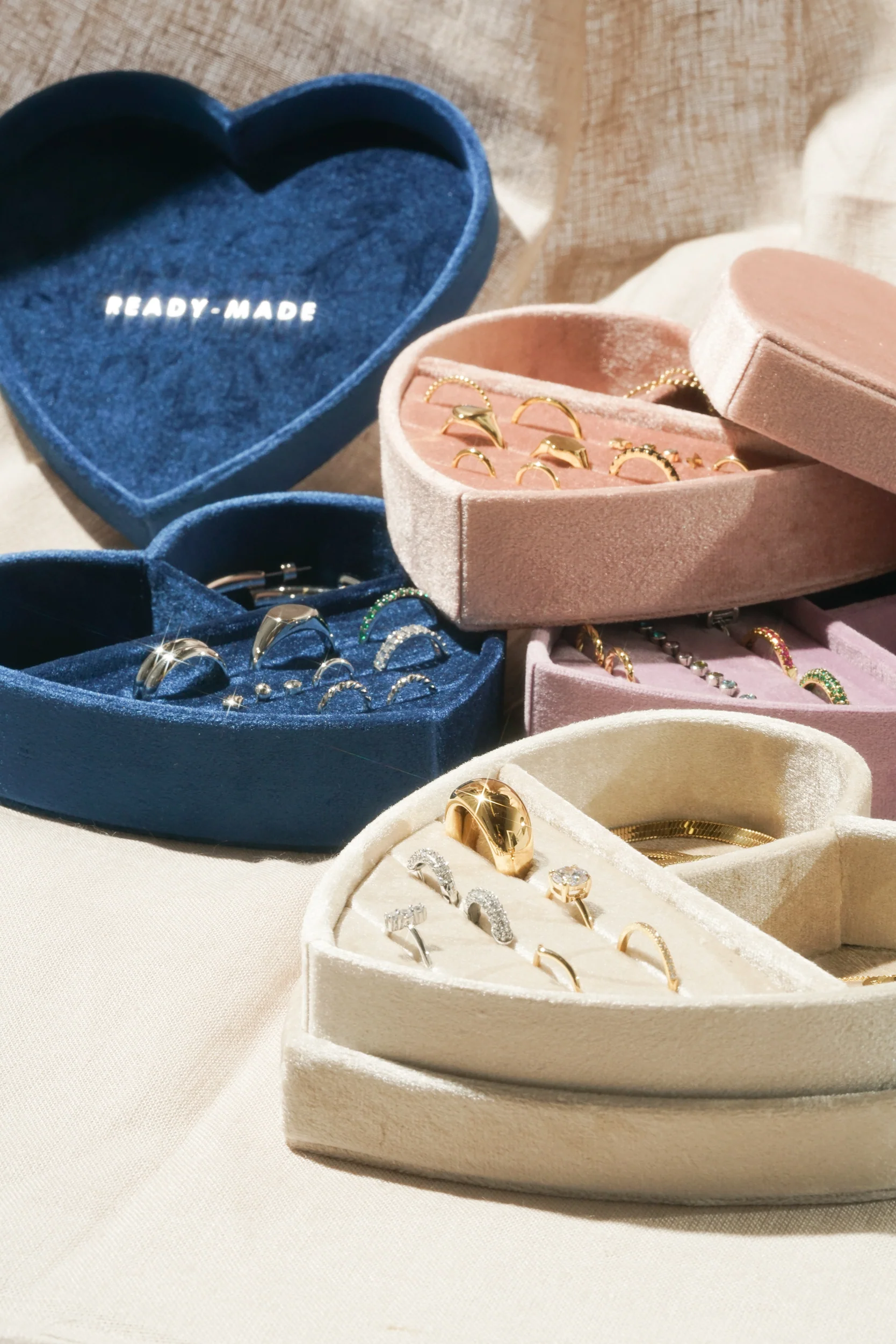 Heart Jewelry Box With Lid - Navy Blue - Image 7