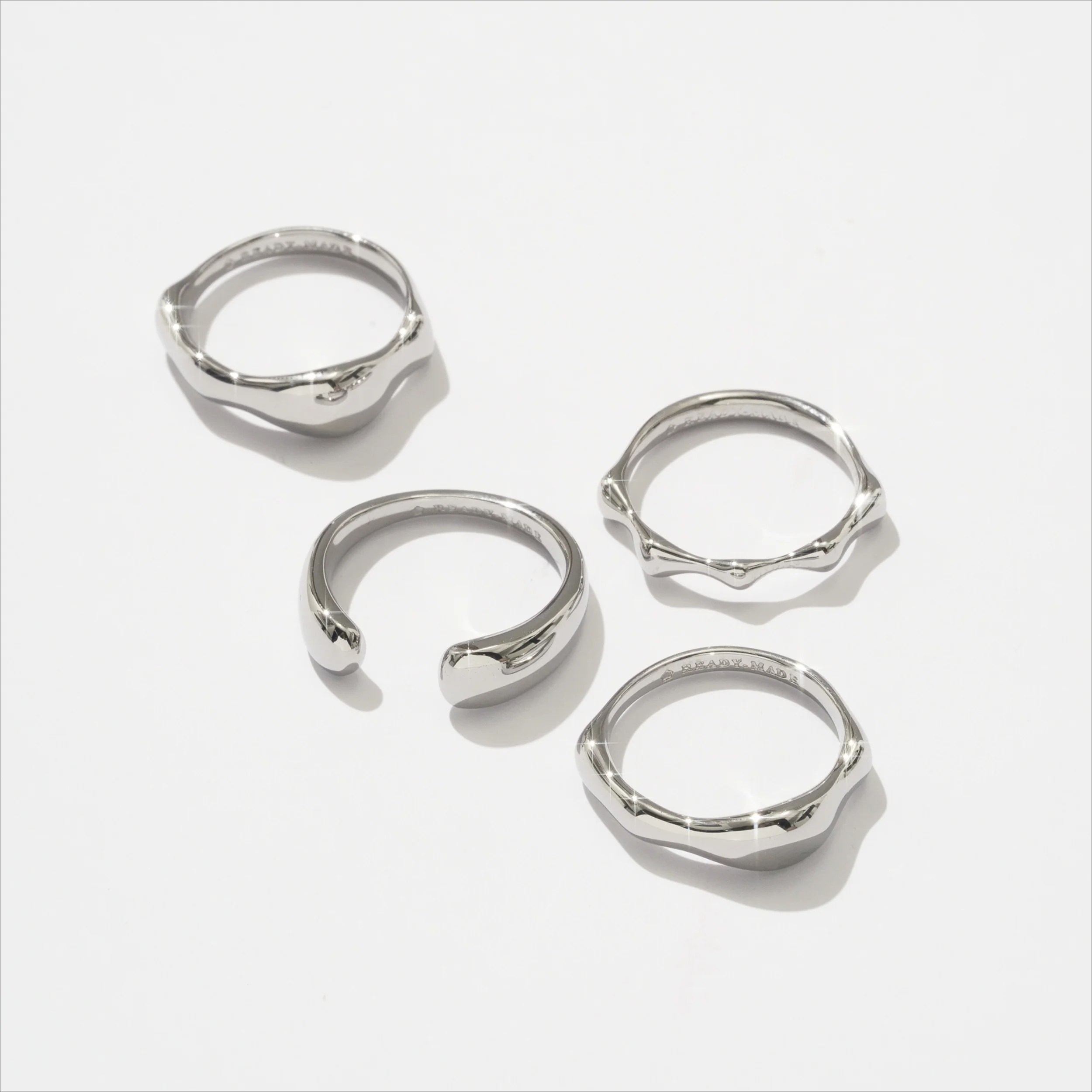 Huggie Blobbi Ring - Image 6