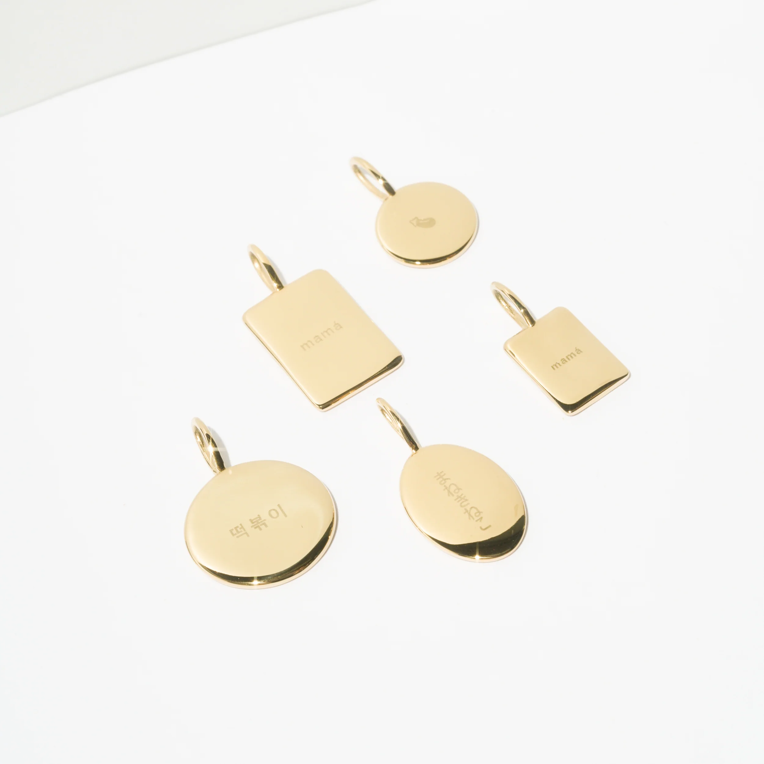Liquid Circle Dot Pendant - Image 10
