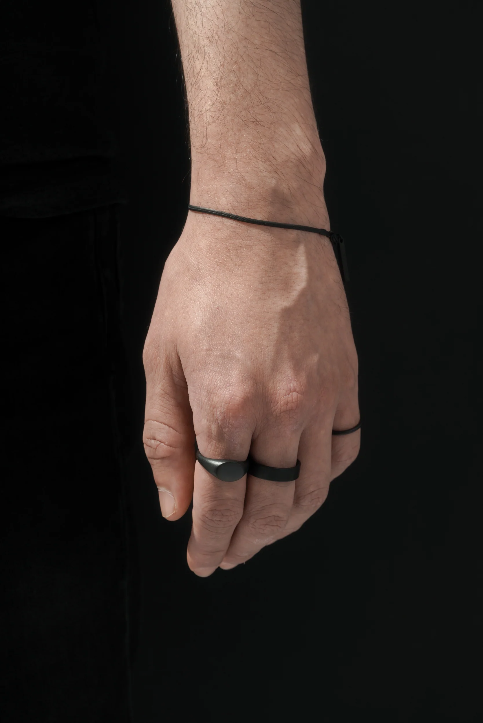 Oval Classic Signet Ring - Image 15