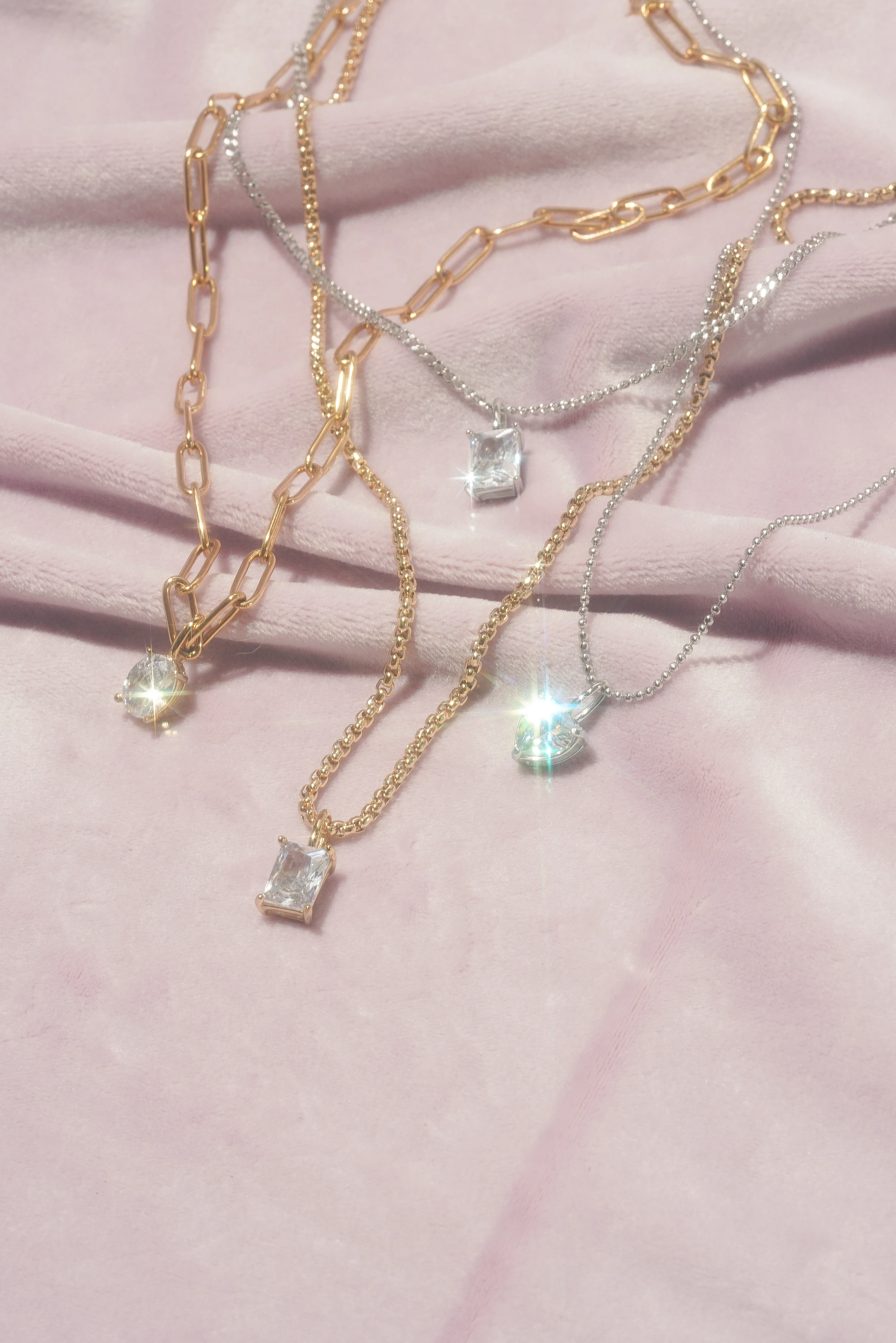 Oval Pronged Pendant - (Single) - Image 11