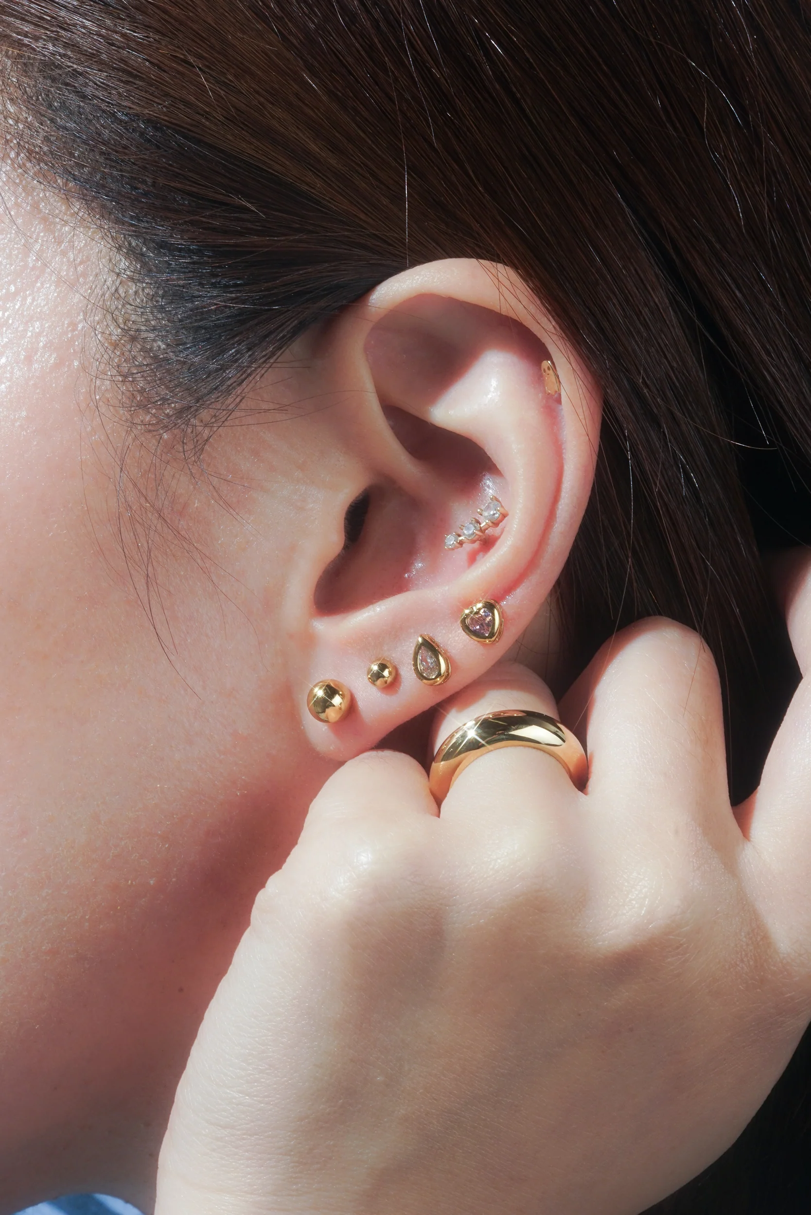 Teardrop Bezel Studs (Pair) - Image 15