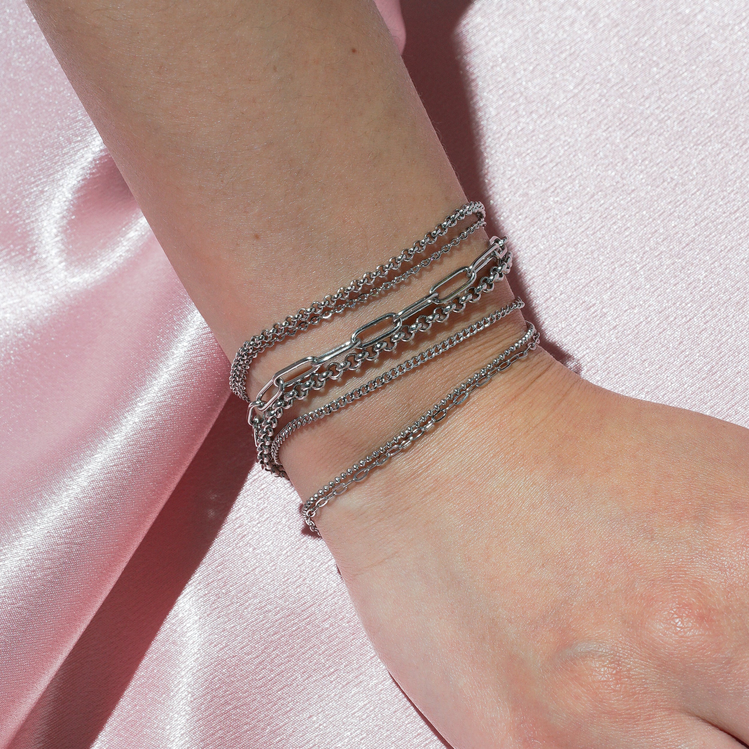 Thick Rolo Bracelet - Image 8